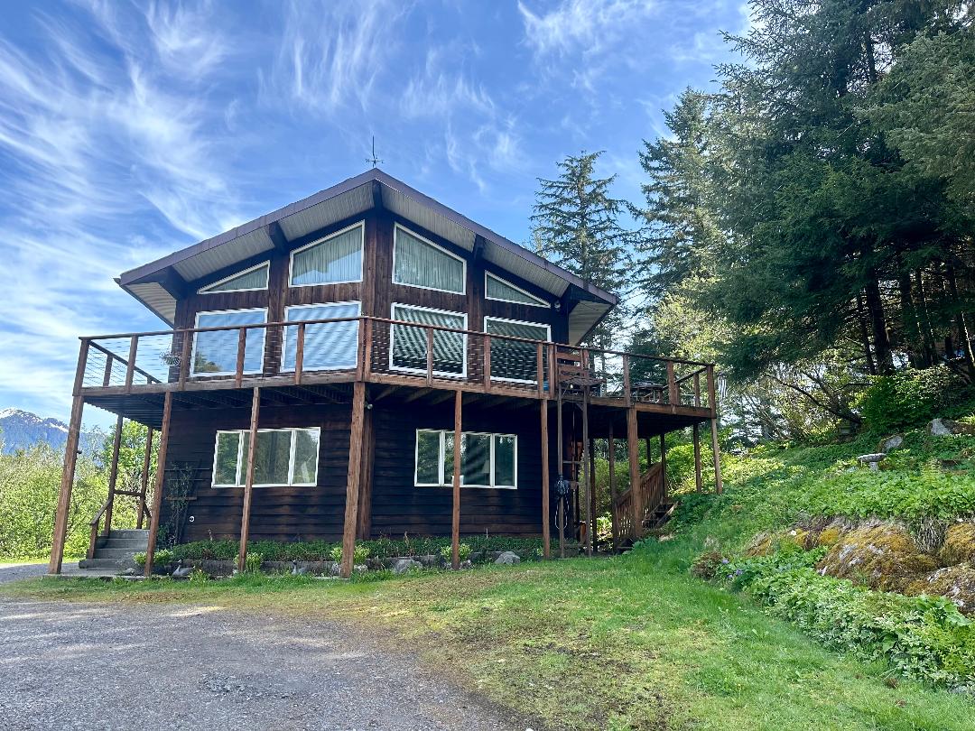 105 Park Ave, Wrangell, Alaska 99929, 3 Bedrooms Bedrooms, ,2 BathroomsBathrooms,Single Family Home,Homes,Park Ave,1206