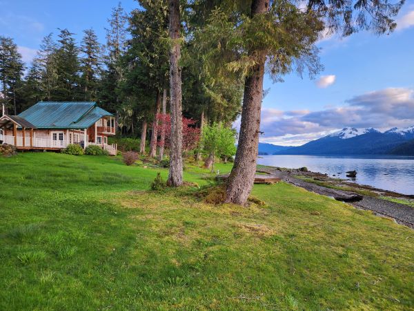 12.3 Zimovia Hwy, Wrangell, Alaska 99929, 3 Bedrooms Bedrooms, ,3 BathroomsBathrooms,Single Family Home,Homes,Zimovia Hwy,1209